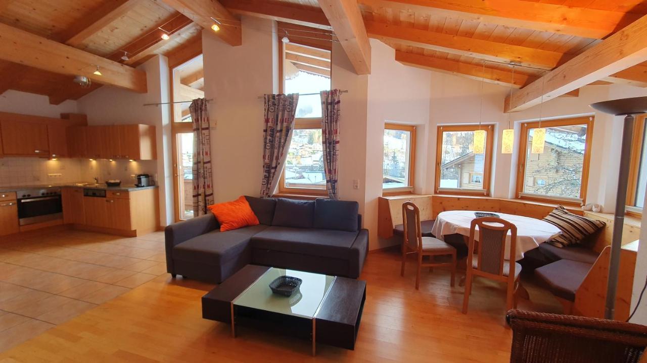 Haus Carina Apartamento Kirchberg in Tirol Exterior foto